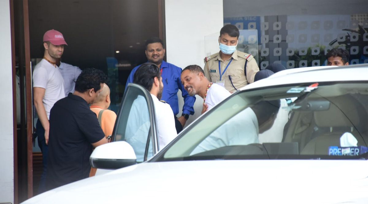 Will Smith spotted all smiling in Mumbai at Kalina Airport, after his Oscars 2022 slap controversy