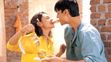 $videos->thumbnail_name trailer