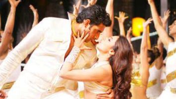 $videos->thumbnail_name trailer