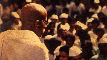 $videos->thumbnail_name trailer