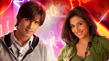 $videos->thumbnail_name trailer