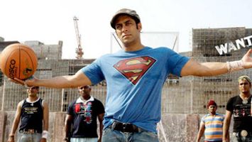 $videos->thumbnail_name trailer