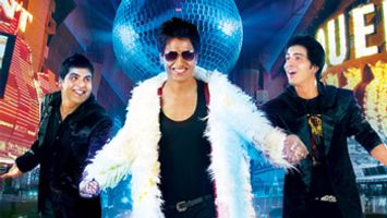 $videos->thumbnail_name trailer