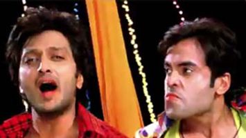 $videos->thumbnail_name trailer