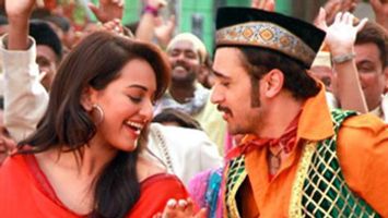 $videos->thumbnail_name trailer