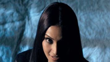 $videos->thumbnail_name trailer