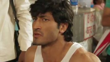 $videos->thumbnail_name trailer