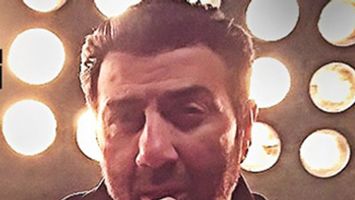 $videos->thumbnail_name trailer