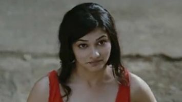 $videos->thumbnail_name trailer