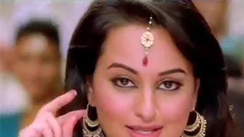 $videos->thumbnail_name trailer