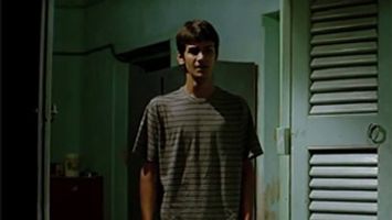 $videos->thumbnail_name trailer