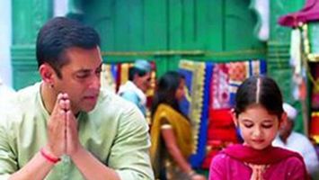 $videos->thumbnail_name trailer