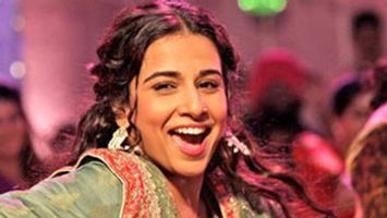 $videos->thumbnail_name trailer