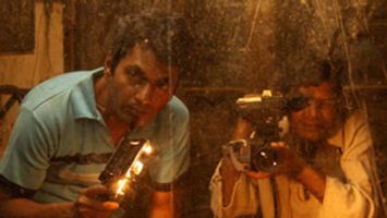 $videos->thumbnail_name trailer