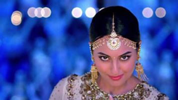 $videos->thumbnail_name trailer