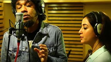 $videos->thumbnail_name trailer