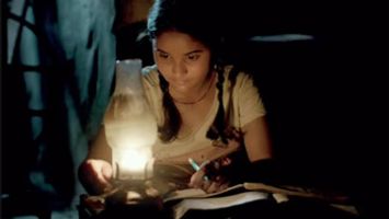 $videos->thumbnail_name trailer