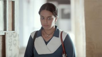 $videos->thumbnail_name trailer