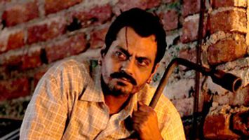 $videos->thumbnail_name trailer