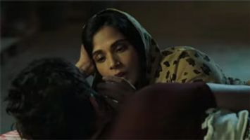 $videos->thumbnail_name trailer