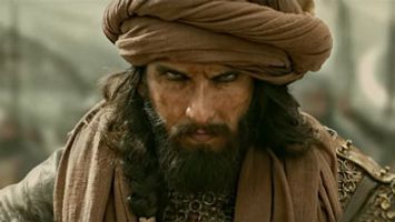 $videos->thumbnail_name trailer