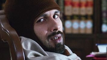 $videos->thumbnail_name trailer