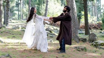 $videos->thumbnail_name trailer