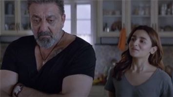 $videos->thumbnail_name trailer