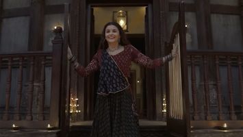 $videos->thumbnail_name trailer