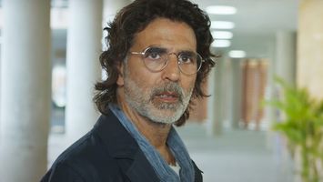 $videos->thumbnail_name trailer