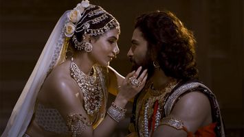 $videos->thumbnail_name trailer