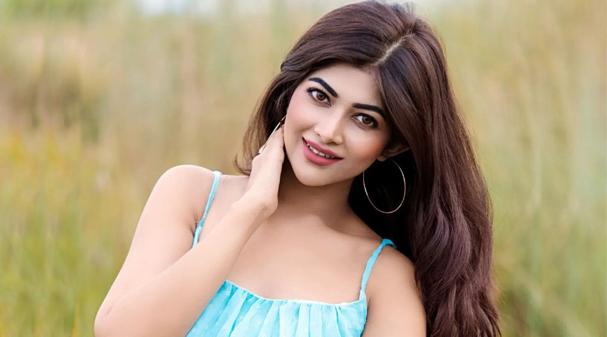 Tollywood star Srijita Ghosh OPENS UP about her craze to work in Bollywood, and future projects! Here’s what she said!